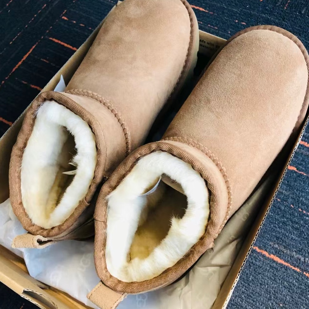UGG Women's Classic Ultra Mini Boots - Picture 2 of 6